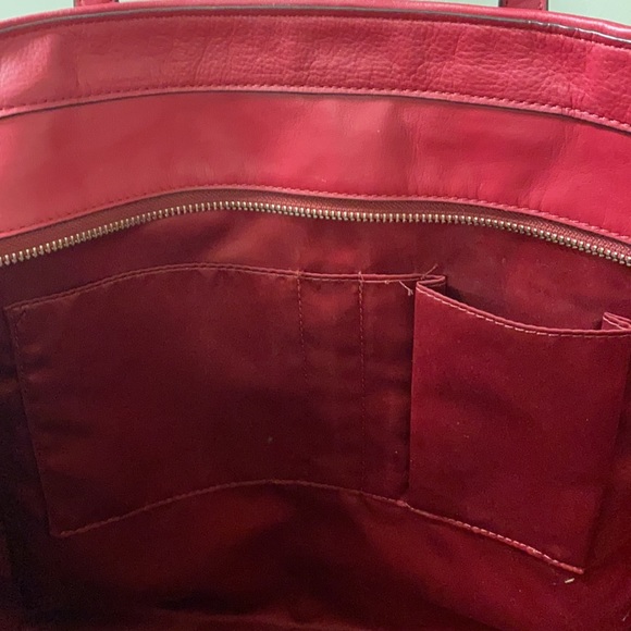 Coach side zip expandable Tote - Picture 9 of 14